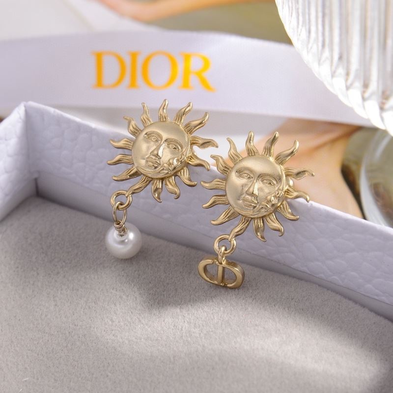 chr1st1an D10r earrings